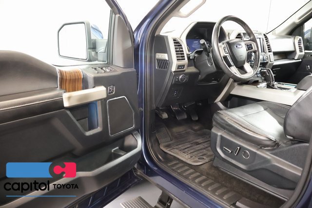 Used 2015 Ford F150 Lariat w/ Equipment Group 502A Luxury AWD/4WD image 8