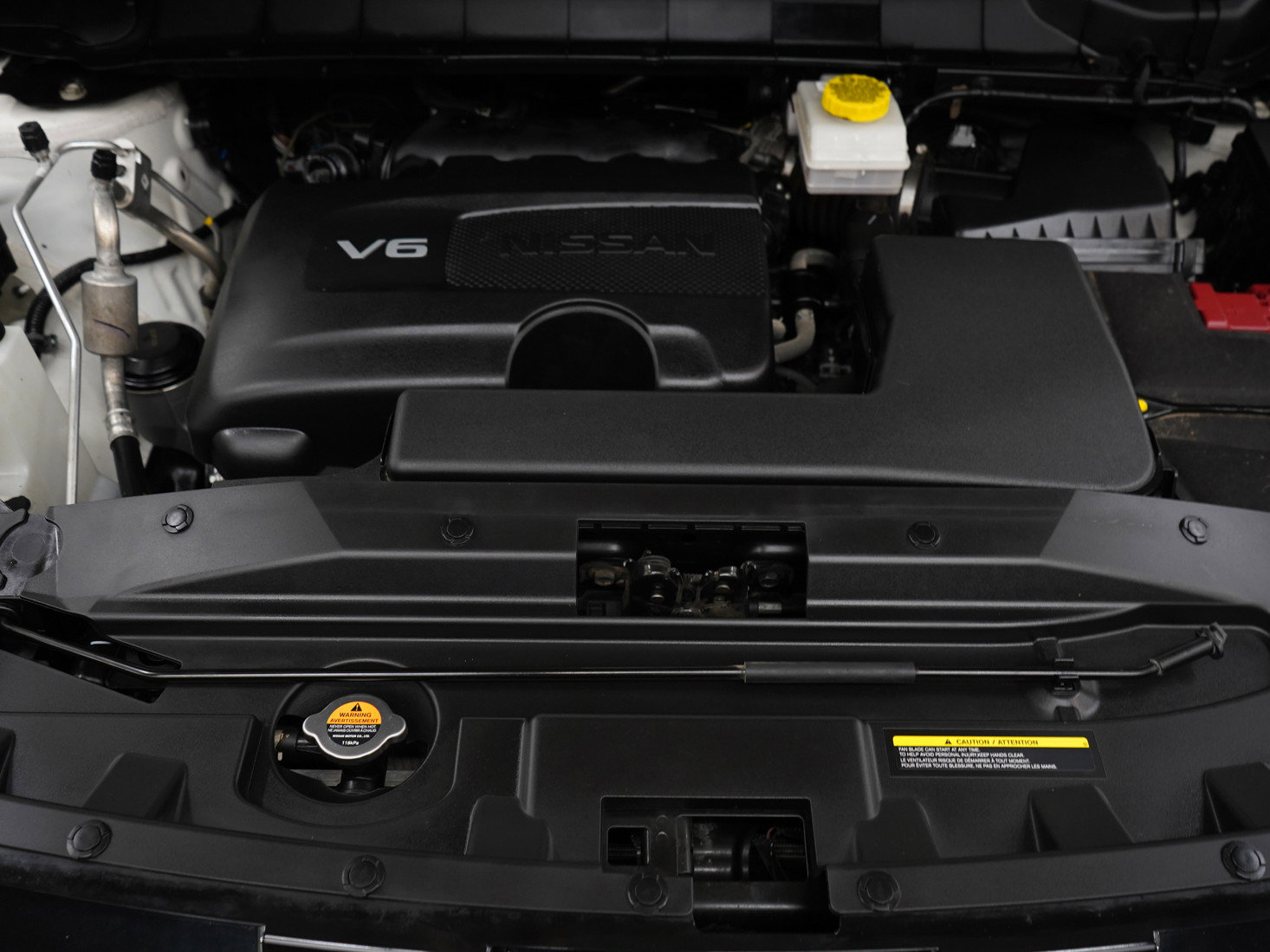 Used 2023 Nissan Pathfinder Platinum image 35