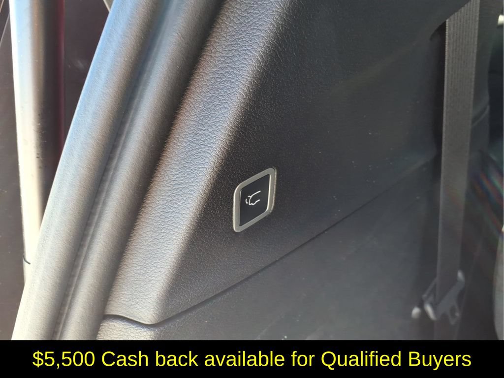 New 2026 Chrysler Pacifica Select FWD image 7