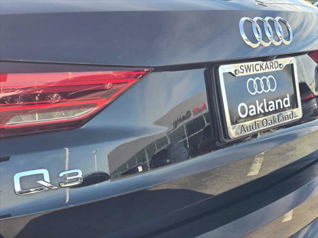 Used 2023 Audi Q3 2.0T Premium Plus w/ Premium Plus Package AWD/4WD image 13