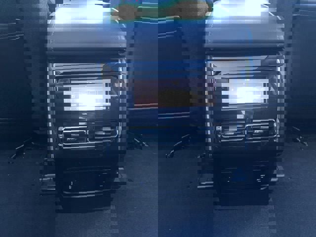 Used 2023 Lincoln Aviator Reserve w/ Equipment Group 201A image 14