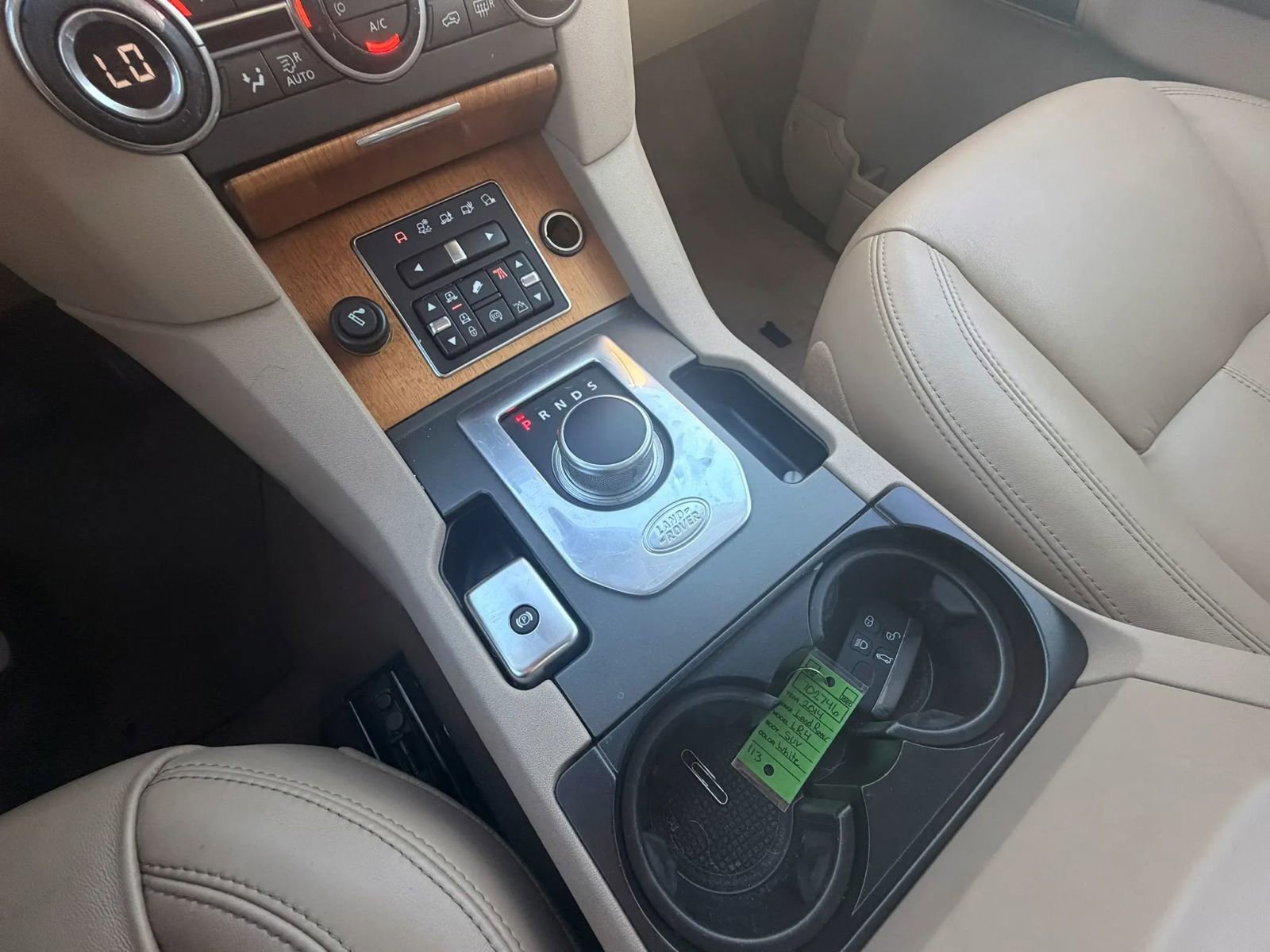 Used 2014 Land Rover LR4 HSE LUX image 21