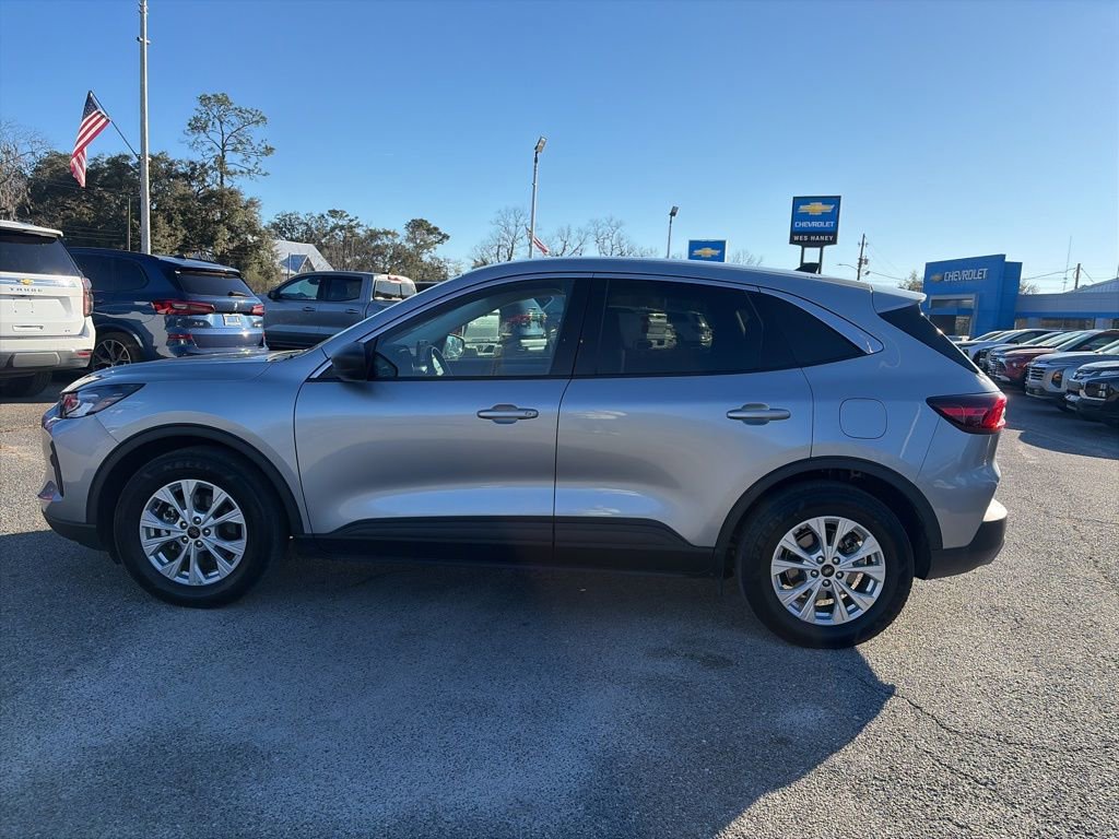 Used 2024 Ford Escape Active image 5