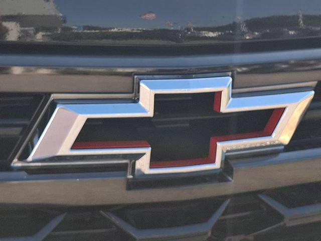 Used 2025 Chevrolet Silverado 1500 ZR2 w/ Technology Package AWD/4WD image 7