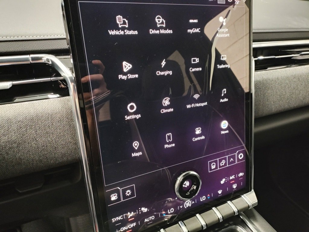 New 2026 GMC Sierra EV Elevation image 30