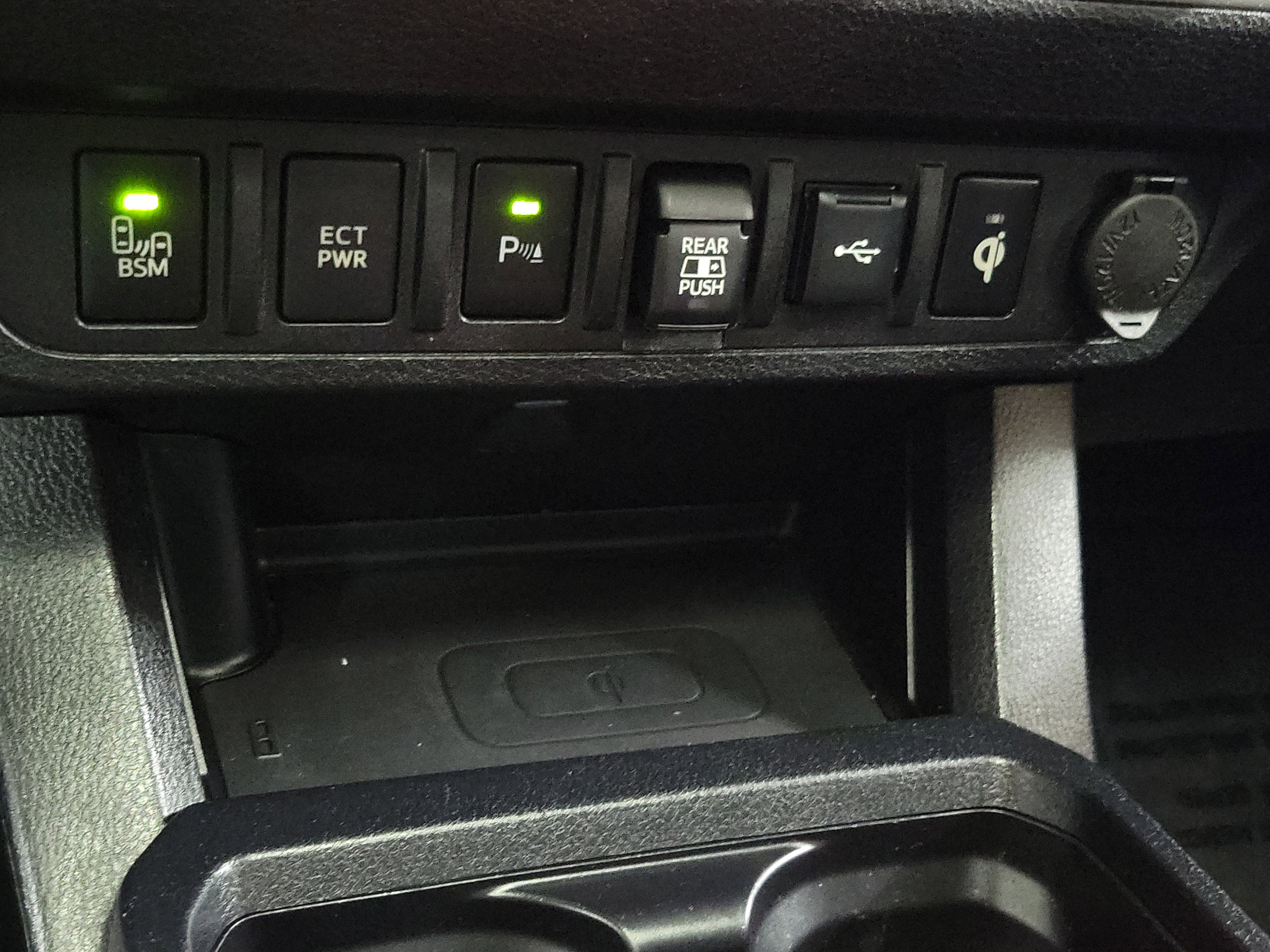 Certified 2020 Toyota Tacoma Limited image 32