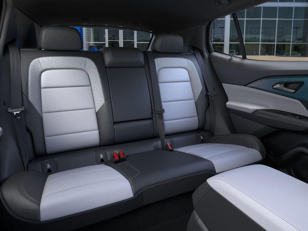 New 2026 Chevrolet Equinox EV LT image 17