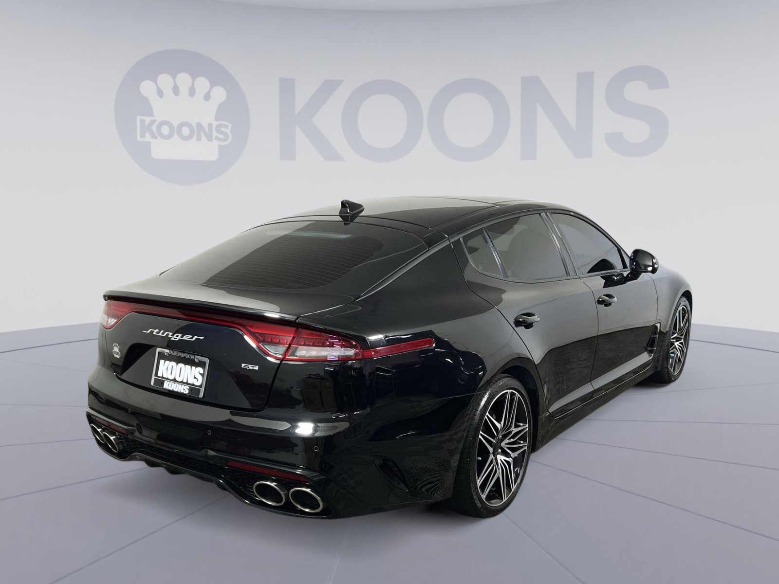 Used 2023 Kia Stinger GT2 w/ Red Interior Color Package image 7