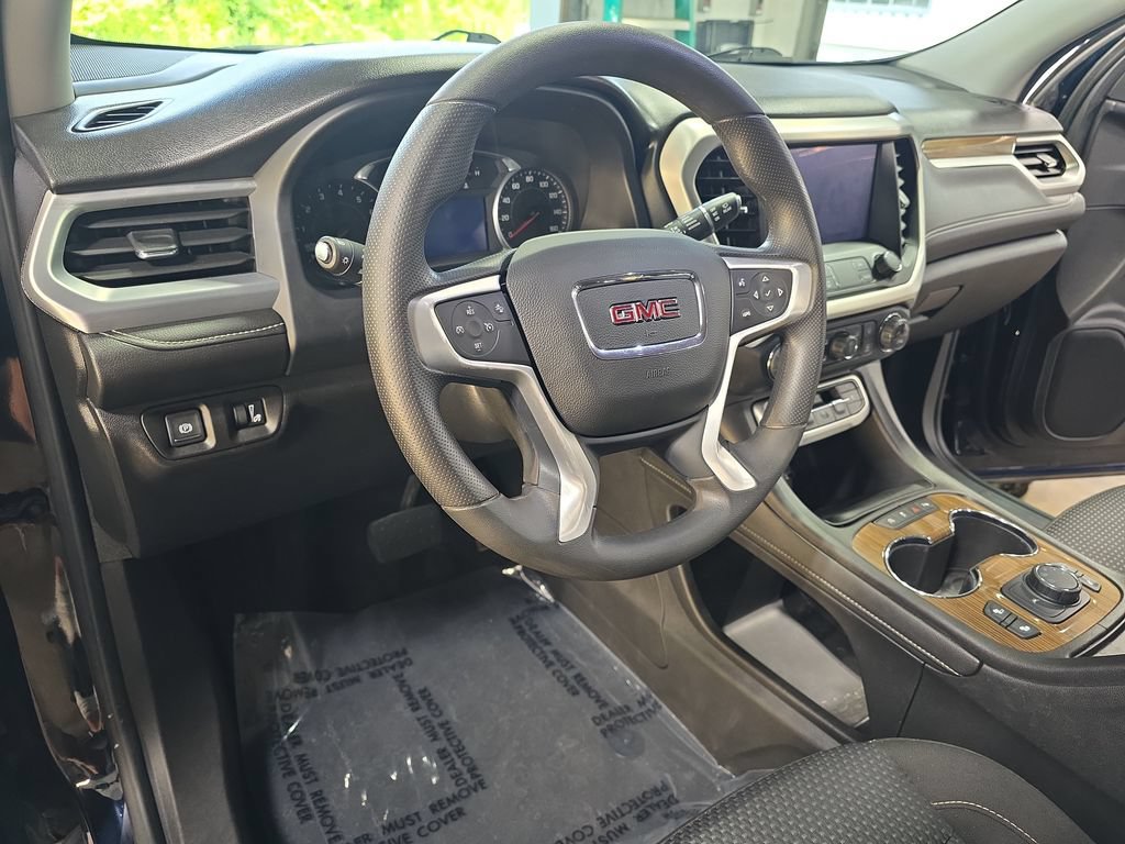 Used 2021 GMC Acadia SLE w/ Driver Convenience Package AWD/4WD image 16