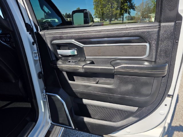 Used 2022 RAM 2500 Laramie AWD/4WD image 11