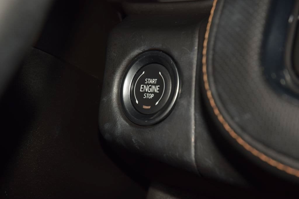 Used 2024 GMC Yukon AT4 AWD/4WD image 37