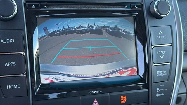 Used 2016 Toyota Camry XLE w/ Moonroof Package FWD image 16