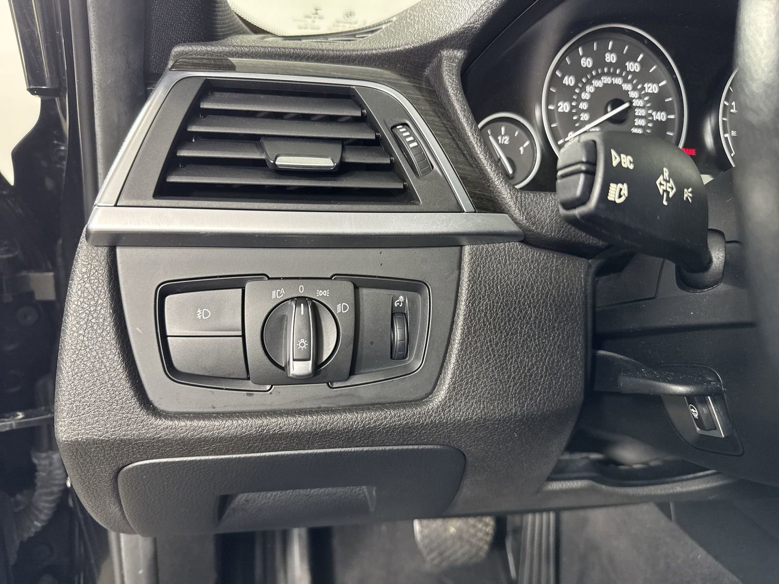 Used 2016 BMW 328i xDrive Sedan image 14