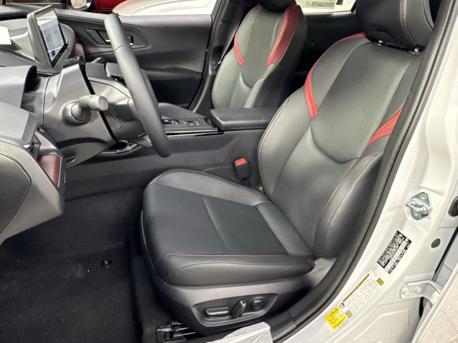 New 2026 Toyota Prius Plug-In Hybrid FWD image 21