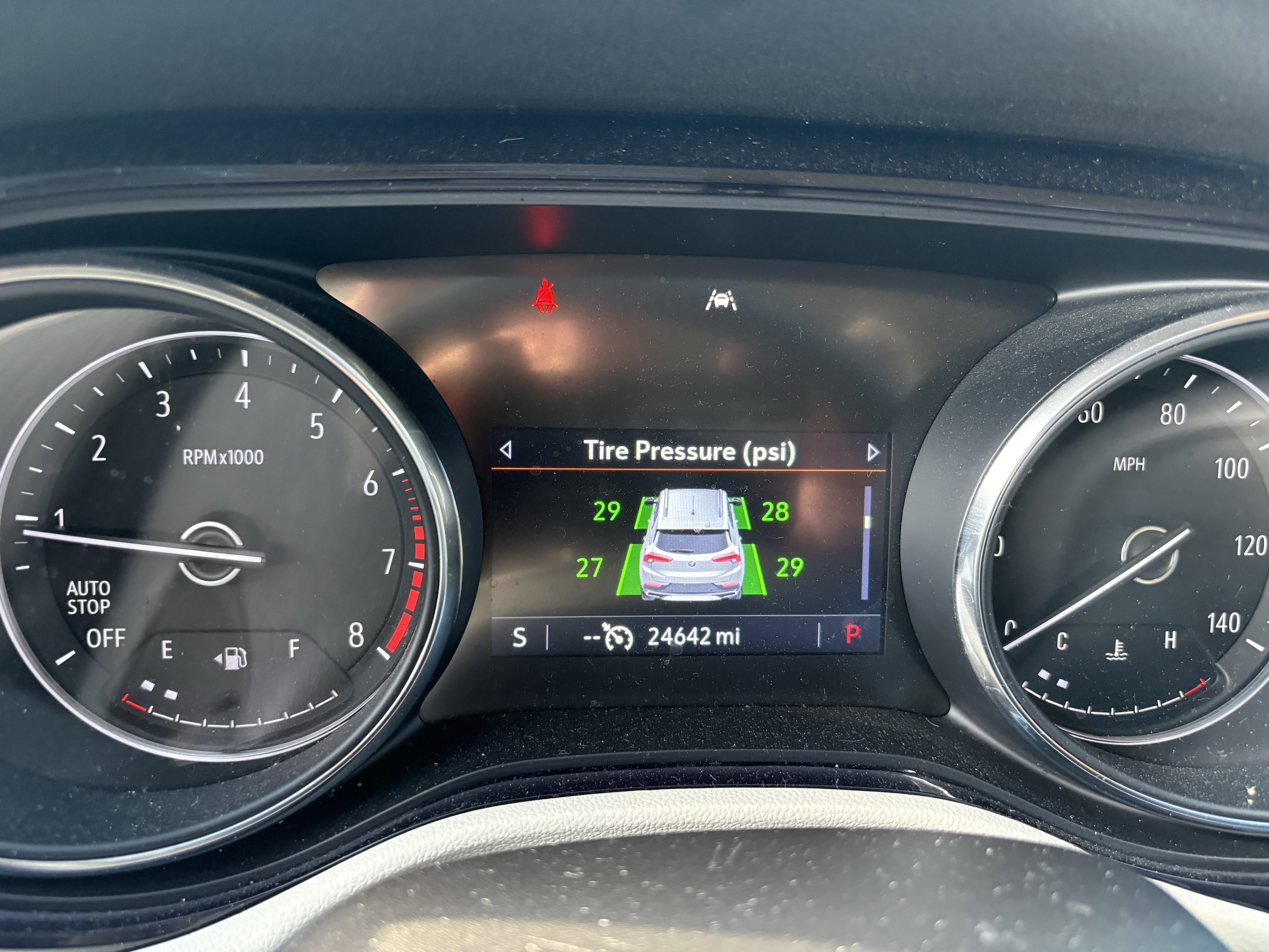 Used 2021 Buick Encore GX Preferred image 11