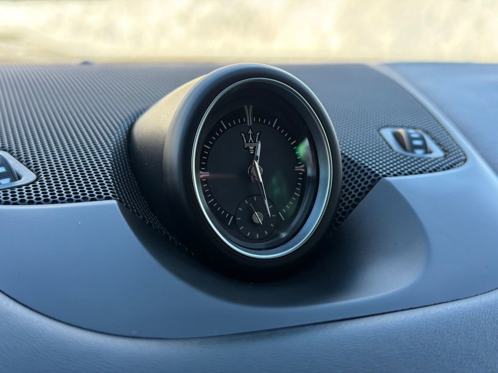 Used 2019 Maserati Levante GTS image 27