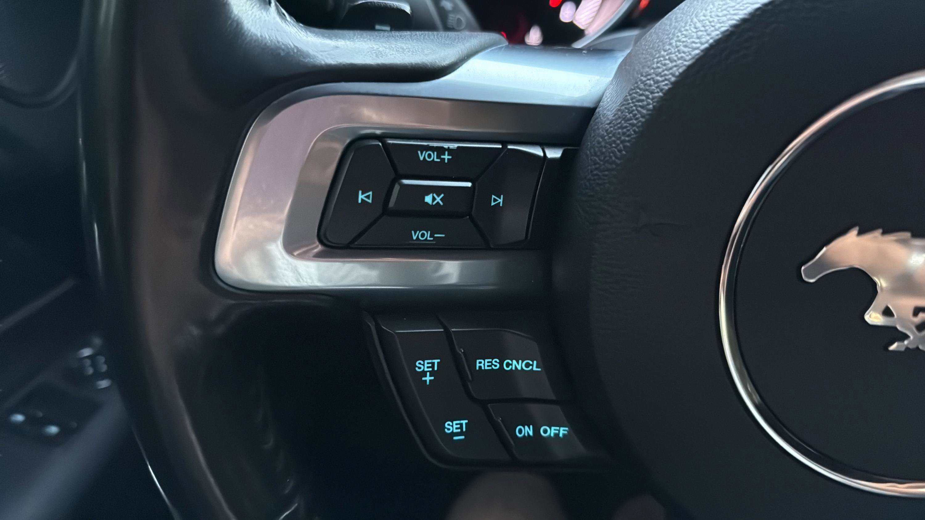 Used 2021 Ford Mustang Premium image 14