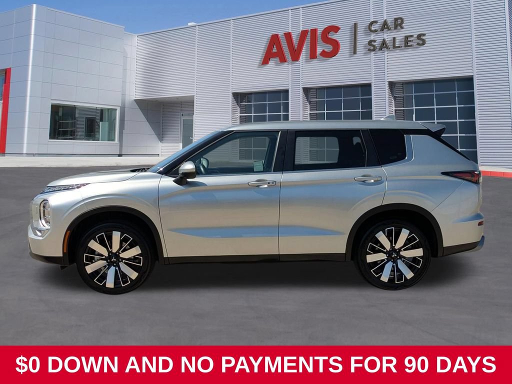 Used 2025 Mitsubishi Outlander SE AWD/4WD image 10