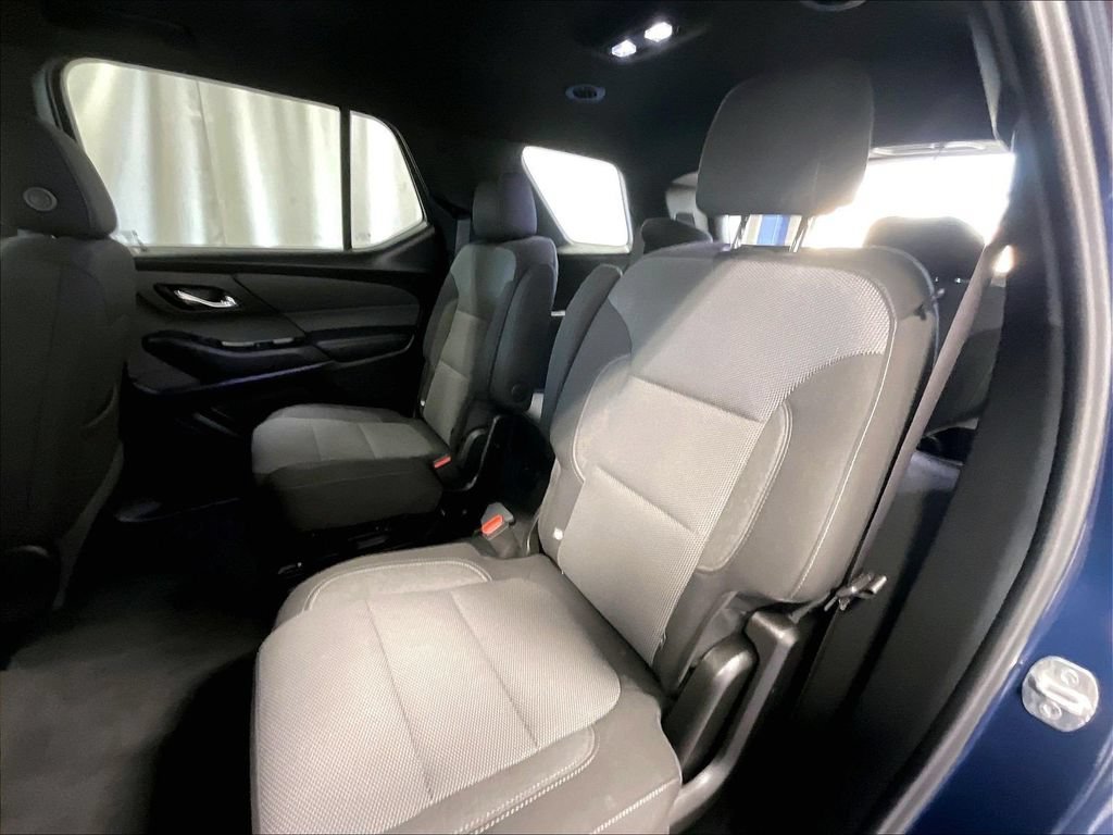 Used 2023 Chevrolet Traverse LT AWD/4WD image 15
