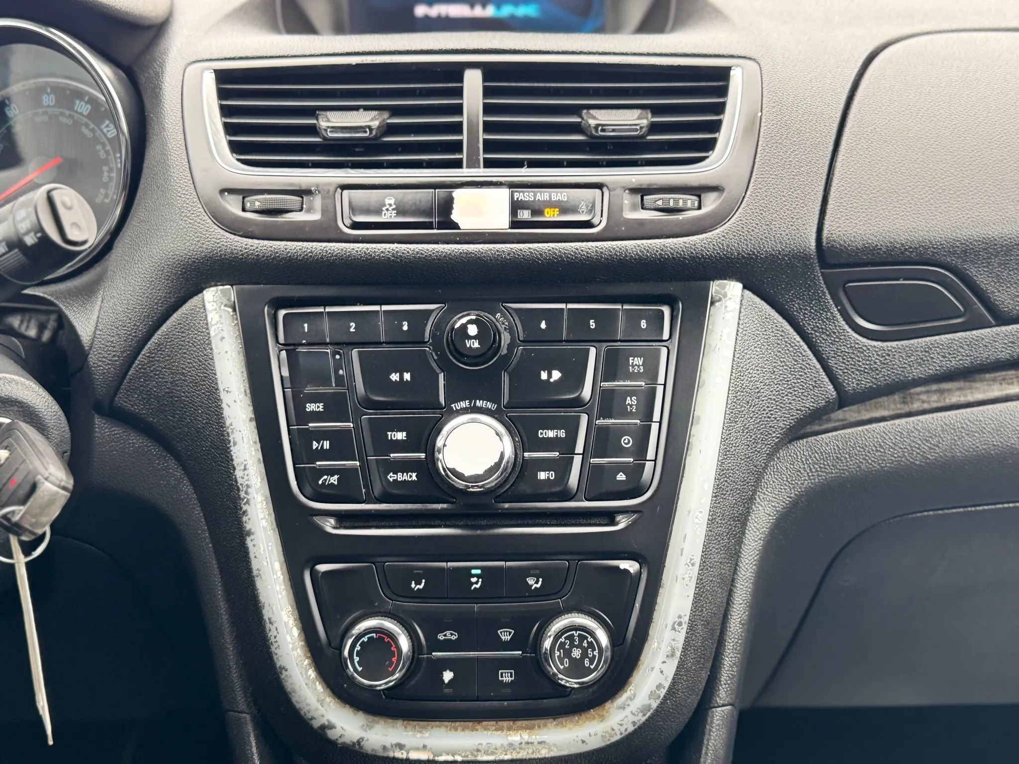 Used 2016 Buick Encore FWD image 18