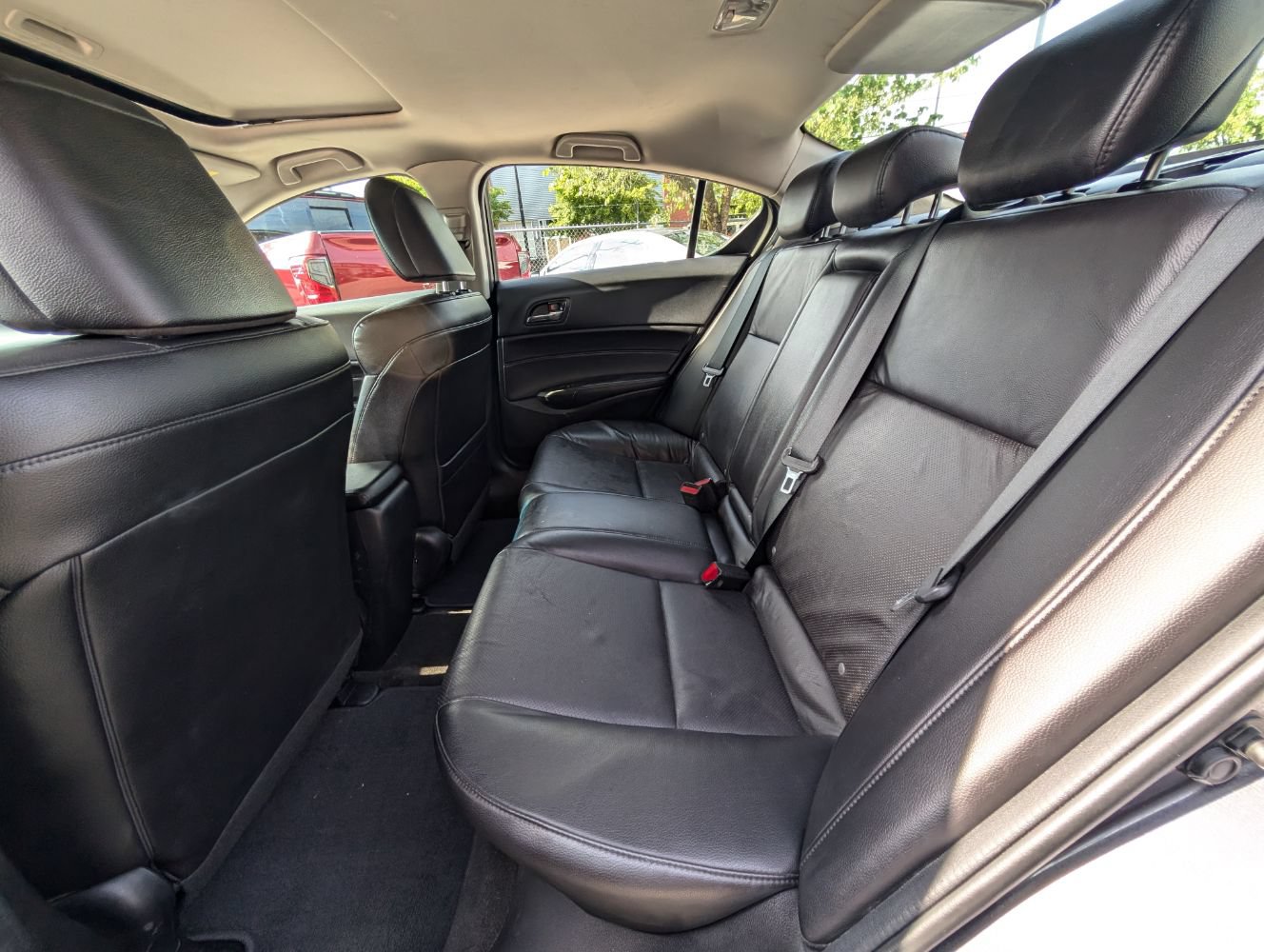 Used 2015 Acura ILX FWD image 17