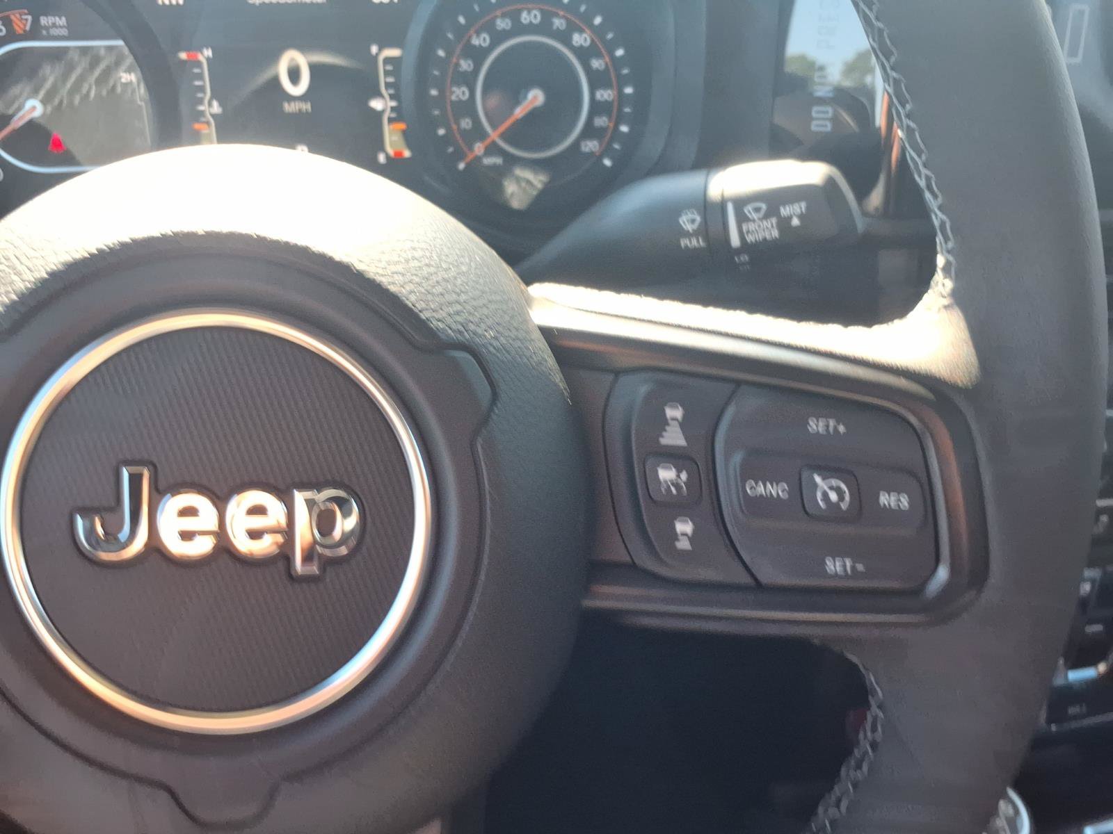 New 2026 Jeep Gladiator Rubicon AWD/4WD image 13