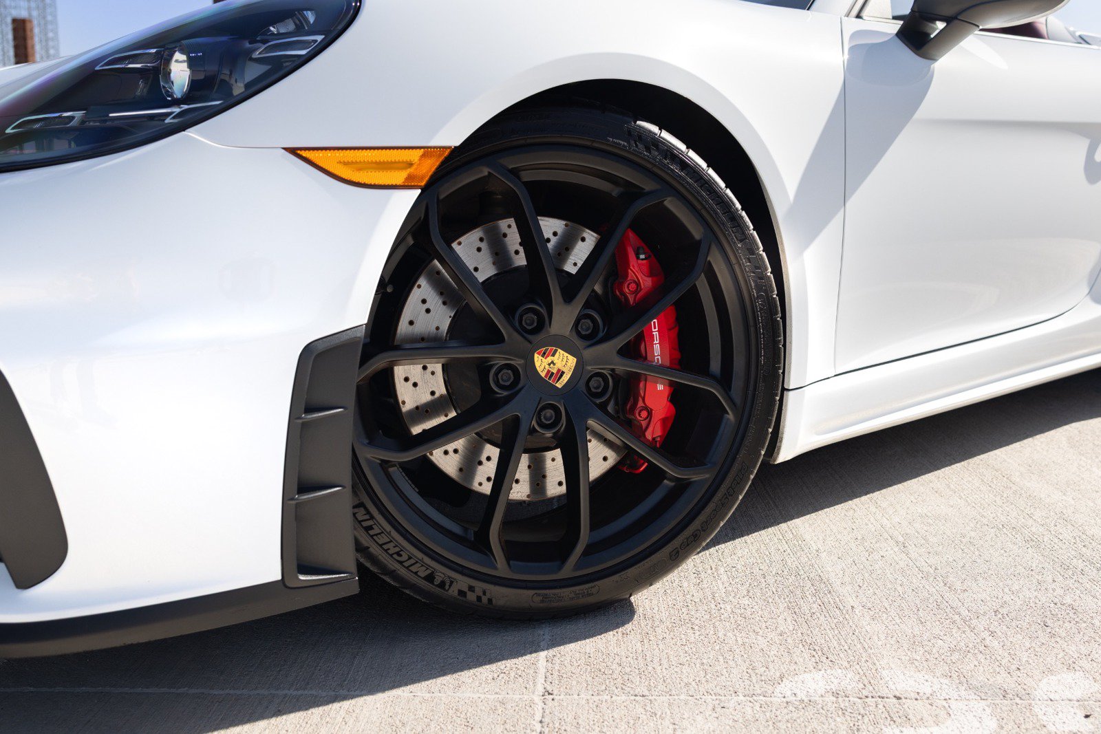 Used 2020 Porsche 718 Boxster Spyder RWD image 12