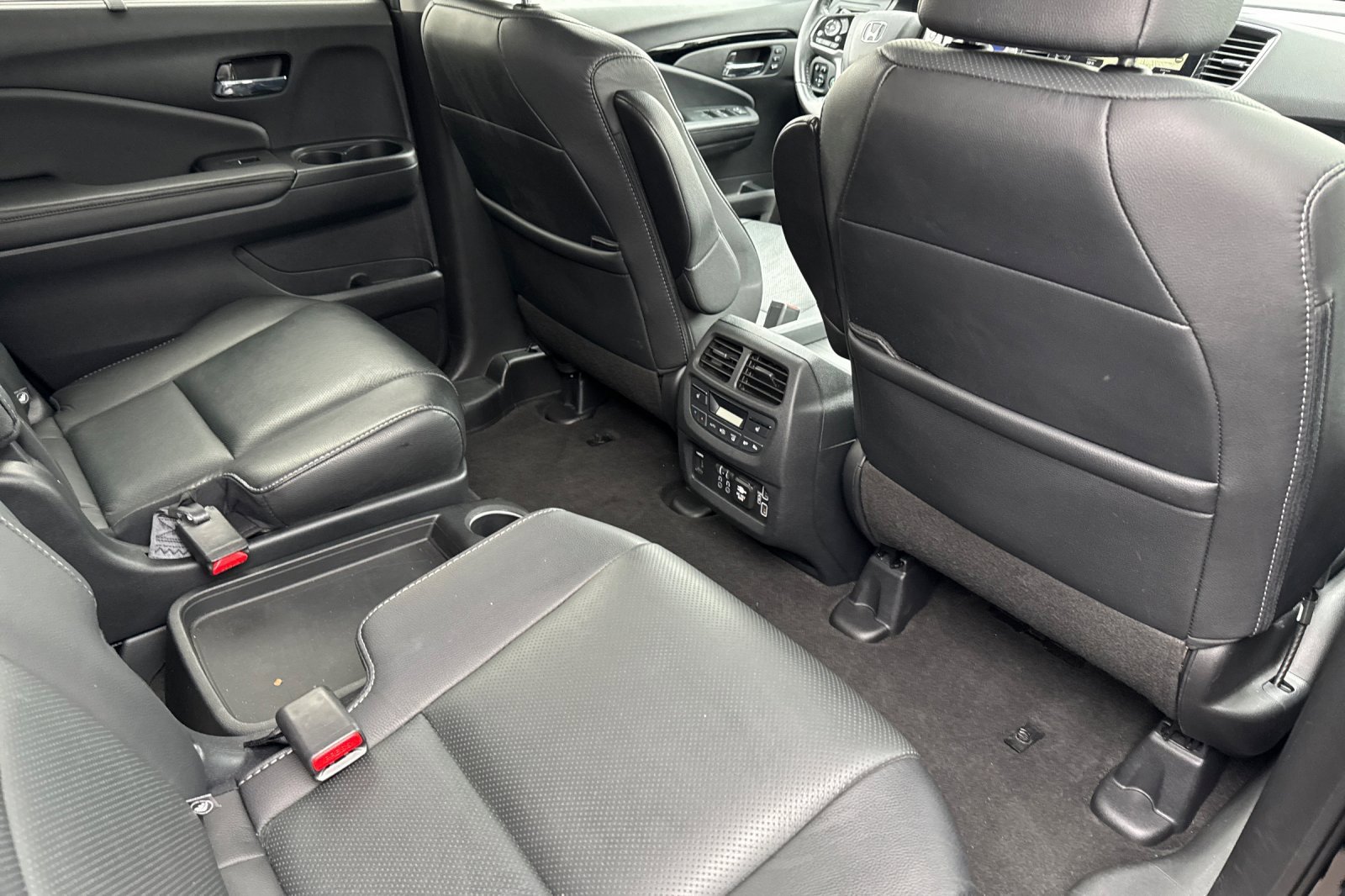 Used 2022 Honda Pilot Elite image 16