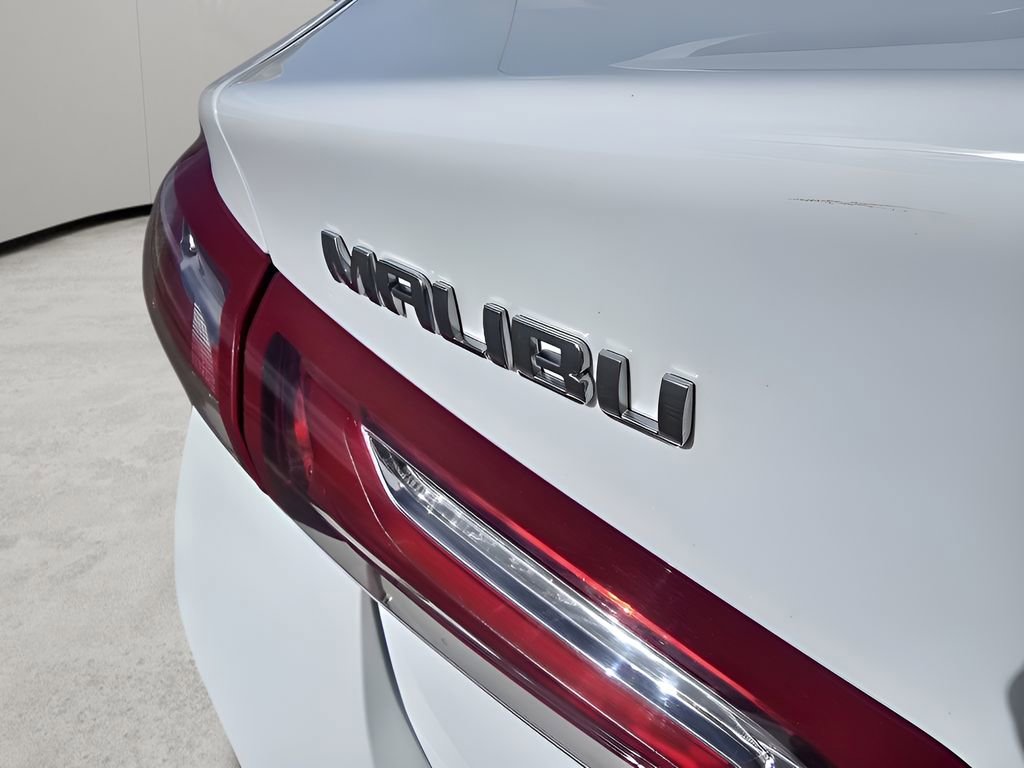 Used 2024 Chevrolet Malibu LT image 10