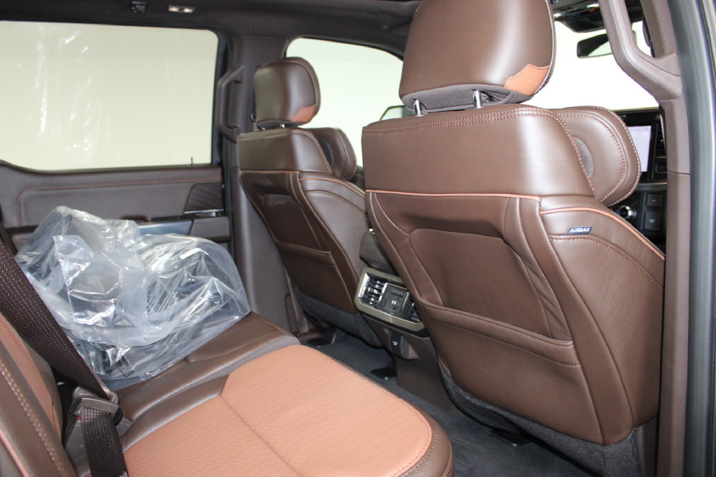 New 2026 Ford F250 King Ranch w/ Chrome Package AWD/4WD image 34