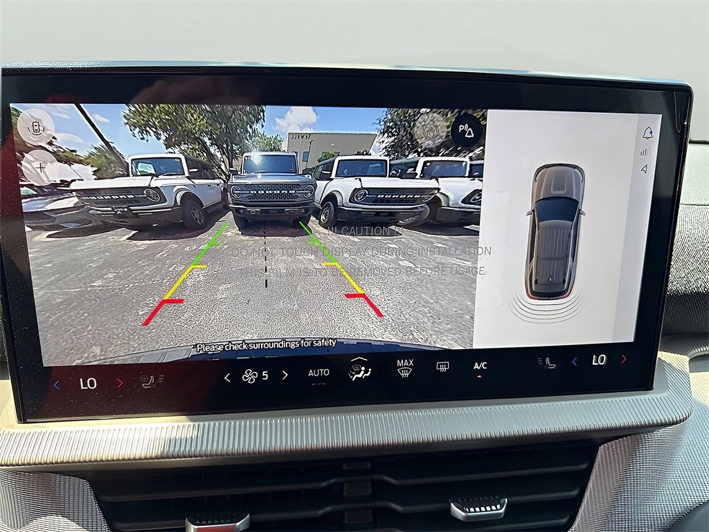 New 2025 Ford Explorer Active w/ Active Comfort Package image 19