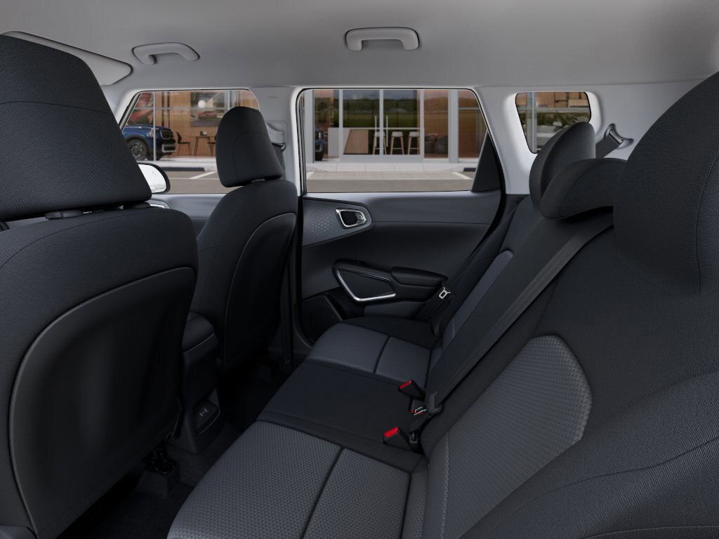 New 2025 Kia Soul S FWD image 19