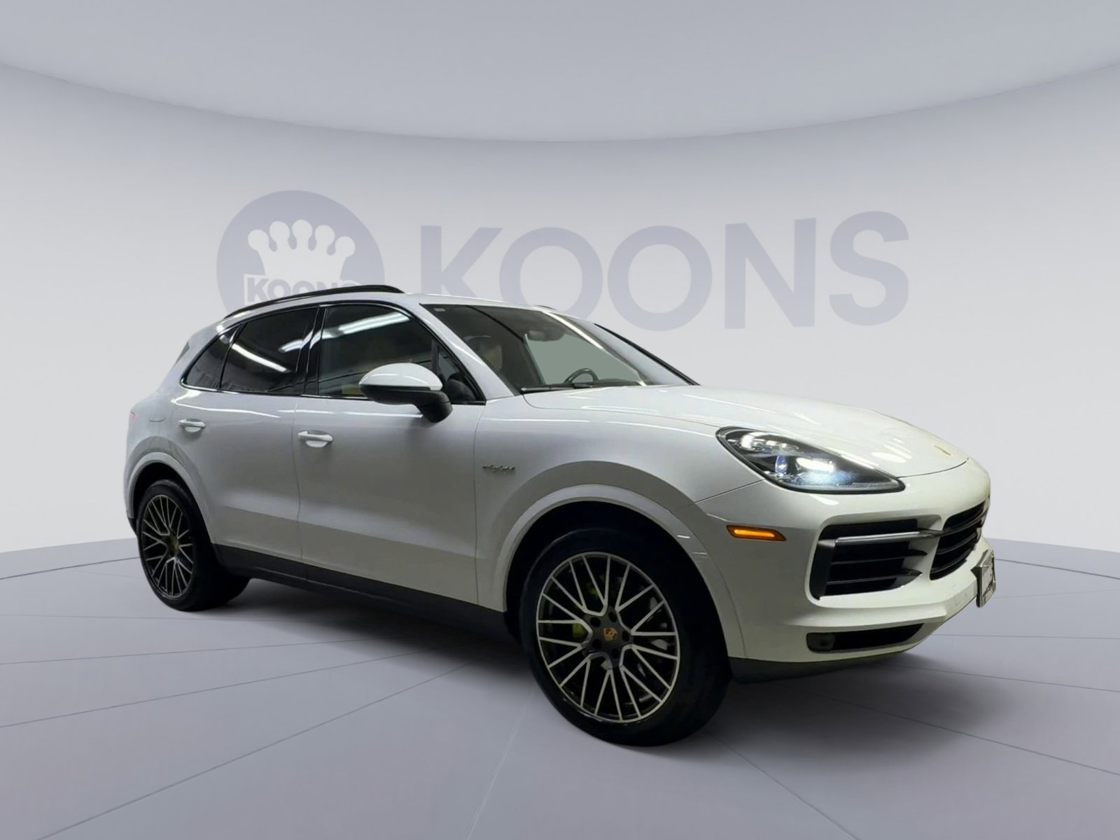 Used 2021 Porsche Cayenne E-Hybrid AWD/4WD image 2