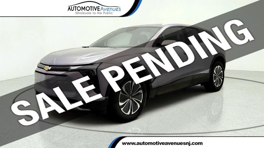 Used 2024 Chevrolet Blazer EV LT AWD/4WD image 1