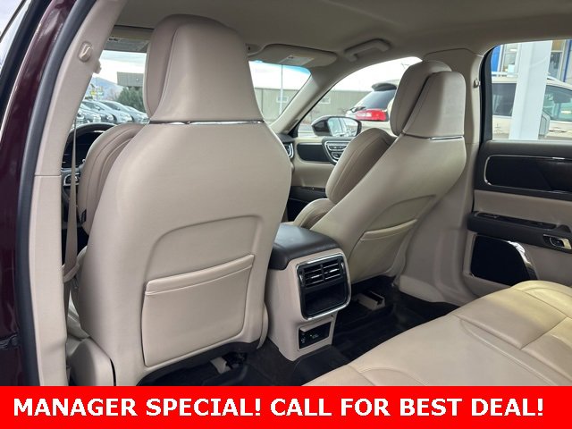 Used 2019 Lincoln Continental Select image 20