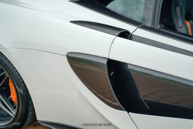 Used 2017 McLaren 570S Coupe RWD image 61