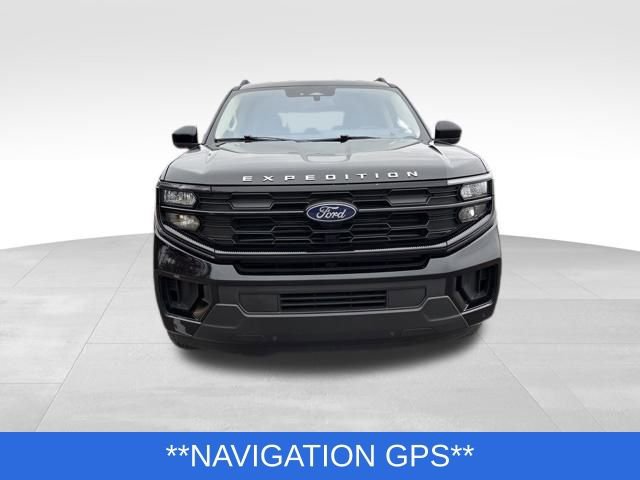 Certified 2025 Ford Expedition Active image 9