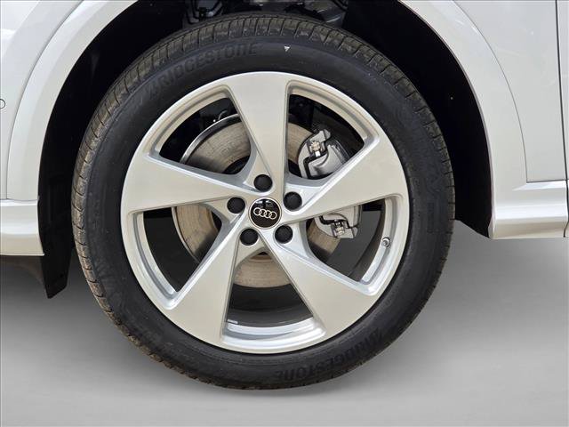 New 2026 Audi Q5 Premium AWD/4WD image 9