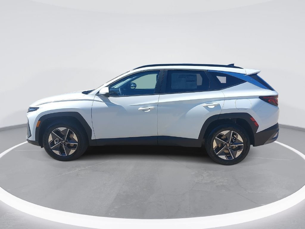 New 2026 Hyundai Tucson SEL w/ Tow & Go Package FWD image 8