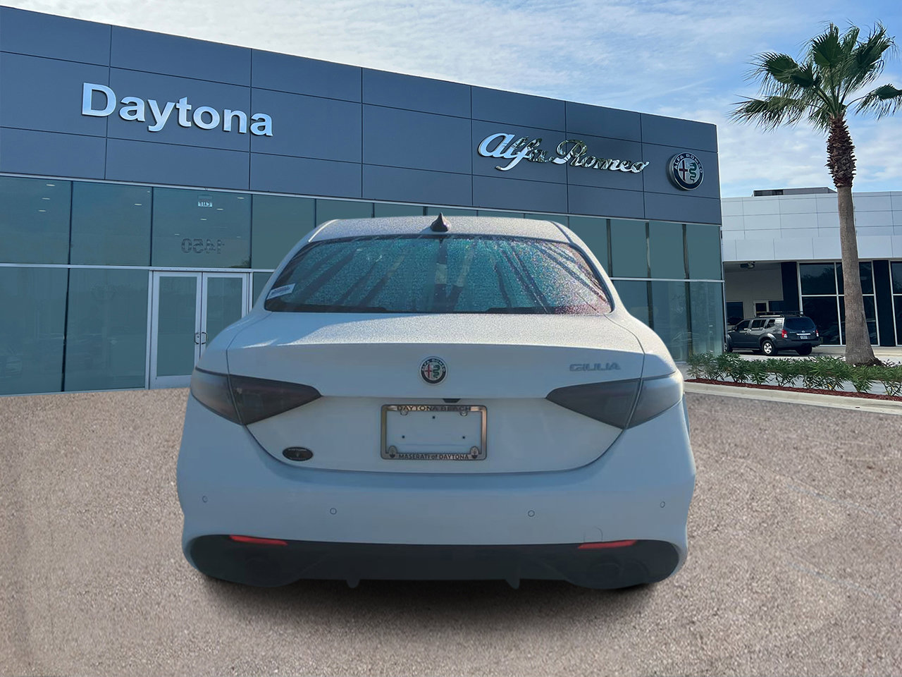 New 2025 Alfa Romeo Giulia w/ Driving Assist Package image 4