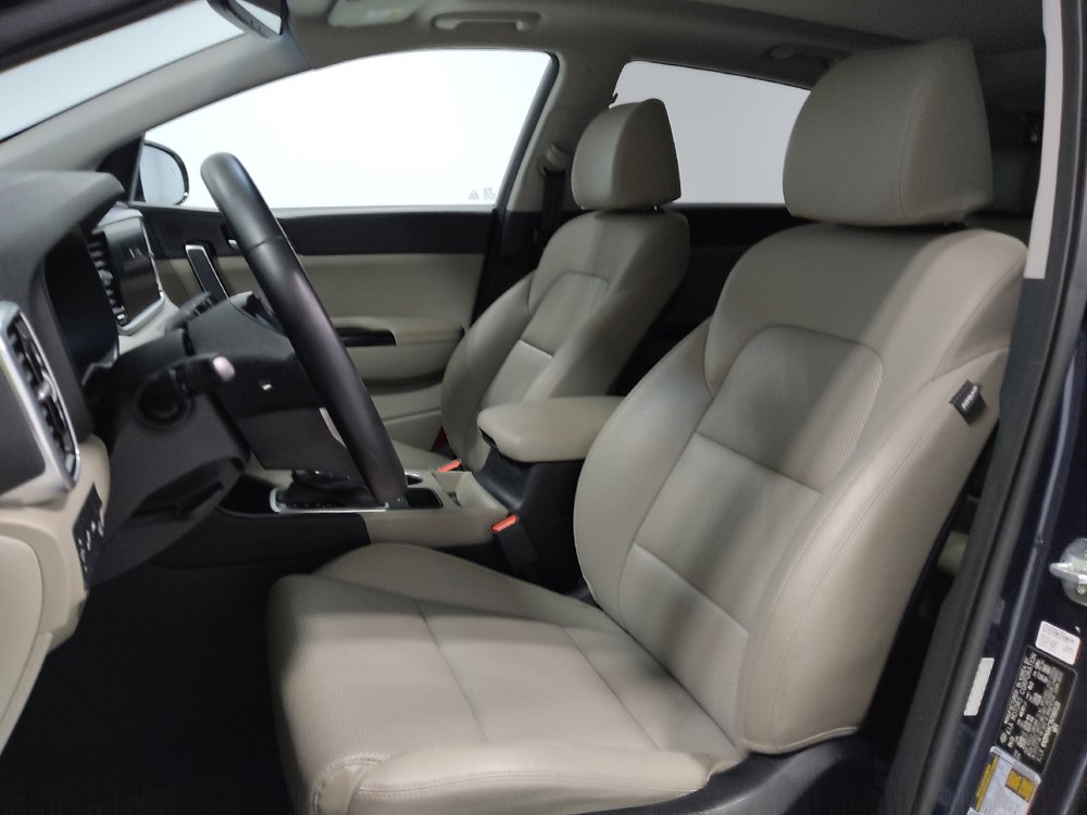 Used 2022 Kia Sportage EX image 17