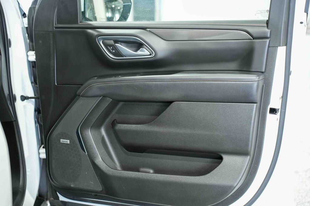 Used 2022 GMC Yukon AT4 image 17