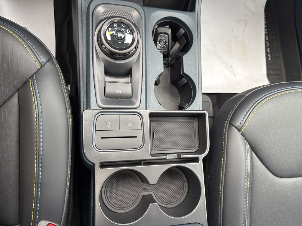 Used 2025 Ford Maverick Lobo AWD/4WD image 19