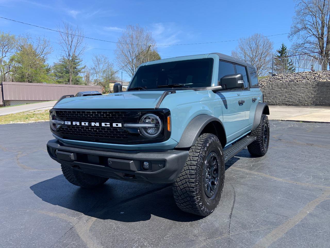 Used 2022 Ford Bronco Wildtrak image 1
