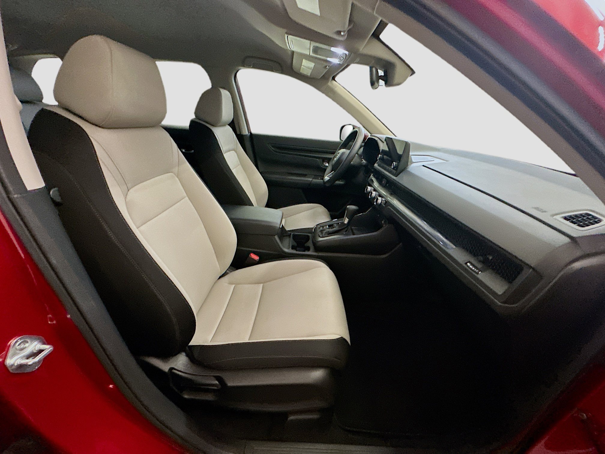 Used 2023 Honda CR-V LX image 31