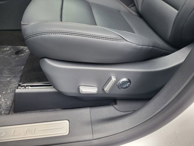 New 2026 Lincoln Nautilus Premier w/ Equipment Group 102A image 13