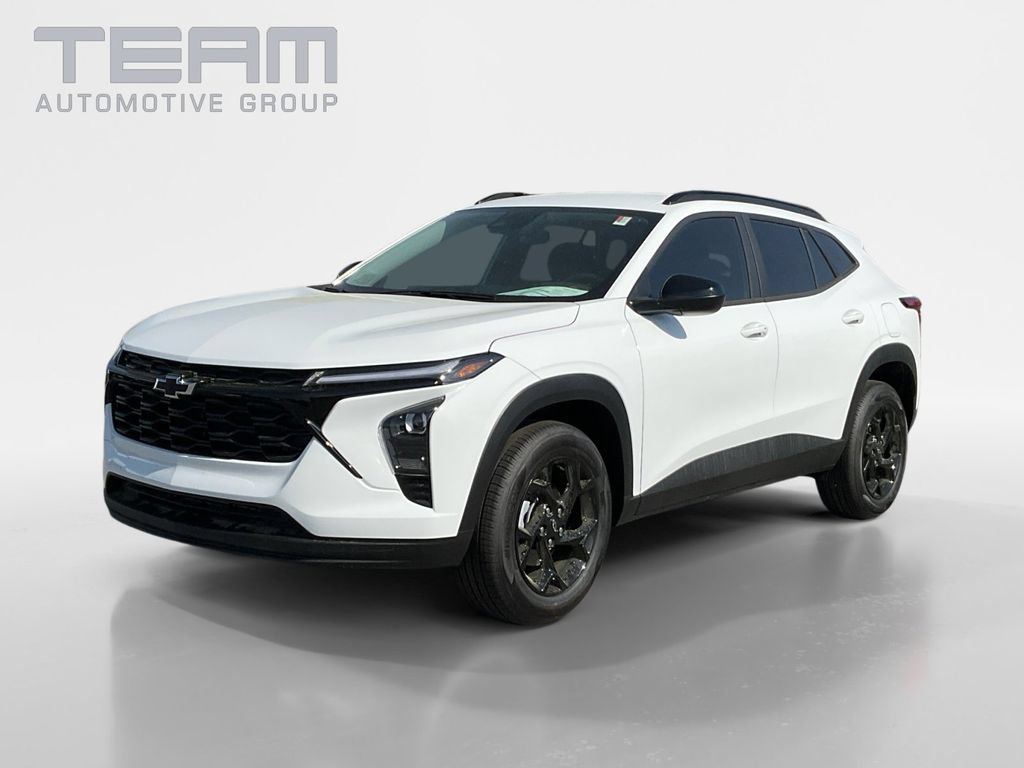 New 2026 Chevrolet Trax LT w/ Driver Confidence Package FWD image 3