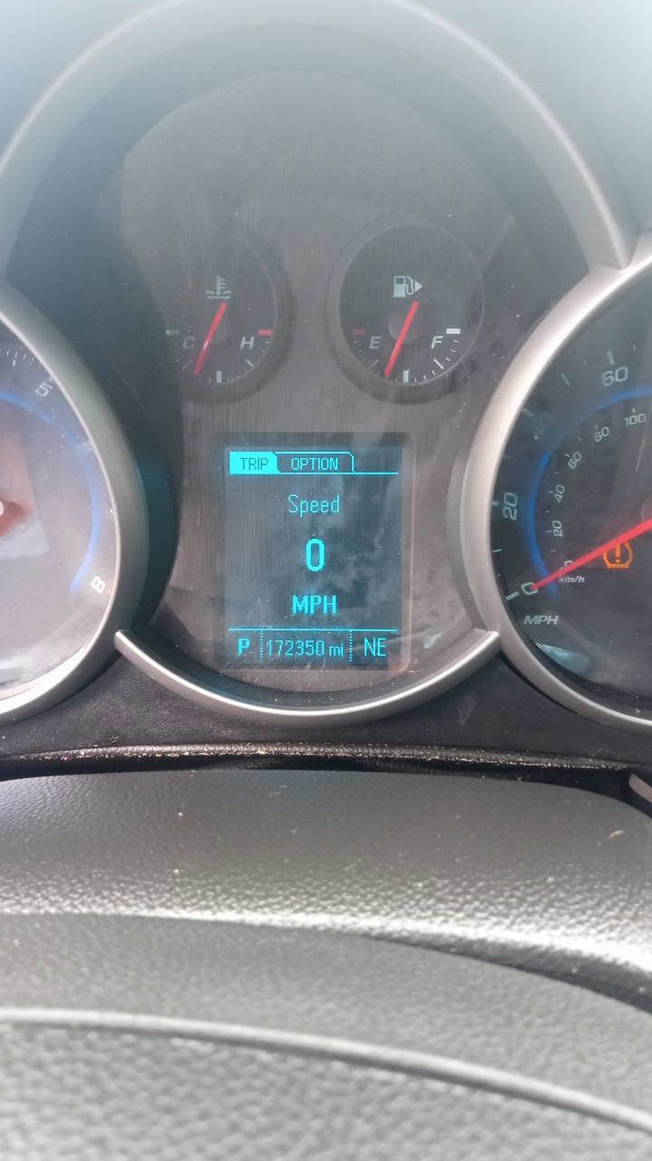 Used 2016 Chevrolet Cruze LS image 10