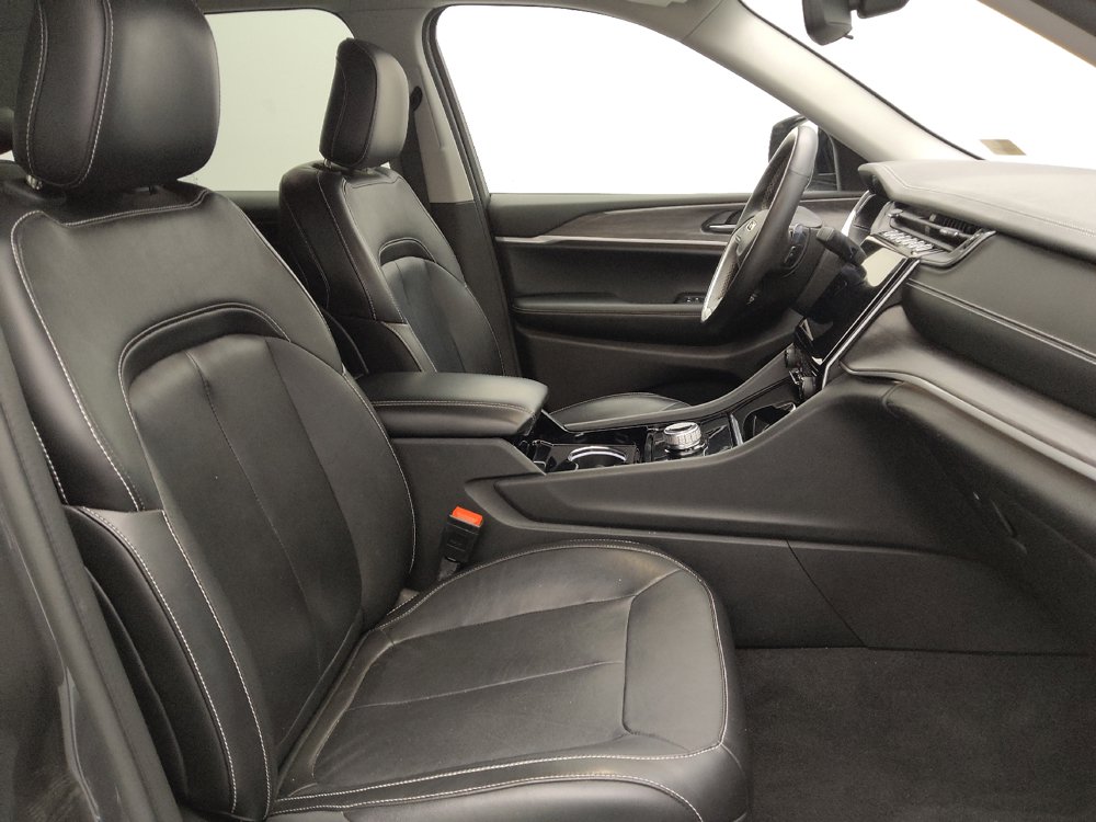 Used 2022 Jeep Grand Cherokee Limited RWD image 21