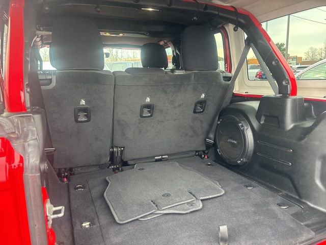 Used 2020 Jeep Wrangler Unlimited Sahara w/ Uconnect 4C Nav & Sound Group image 14